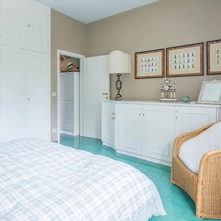 Luxury With Swimming Pool At 700 Meters From The Sea *