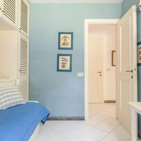 Luxury With Swimming Pool At 700 Meters From The Sea Apartmán Marina di Pietrasanta