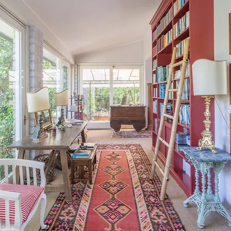 Luxury With Swimming Pool At 700 Meters From The Sea *