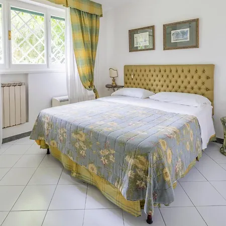 Luxury With Swimming Pool At 700 Meters From The Sea * Marina di Pietrasanta